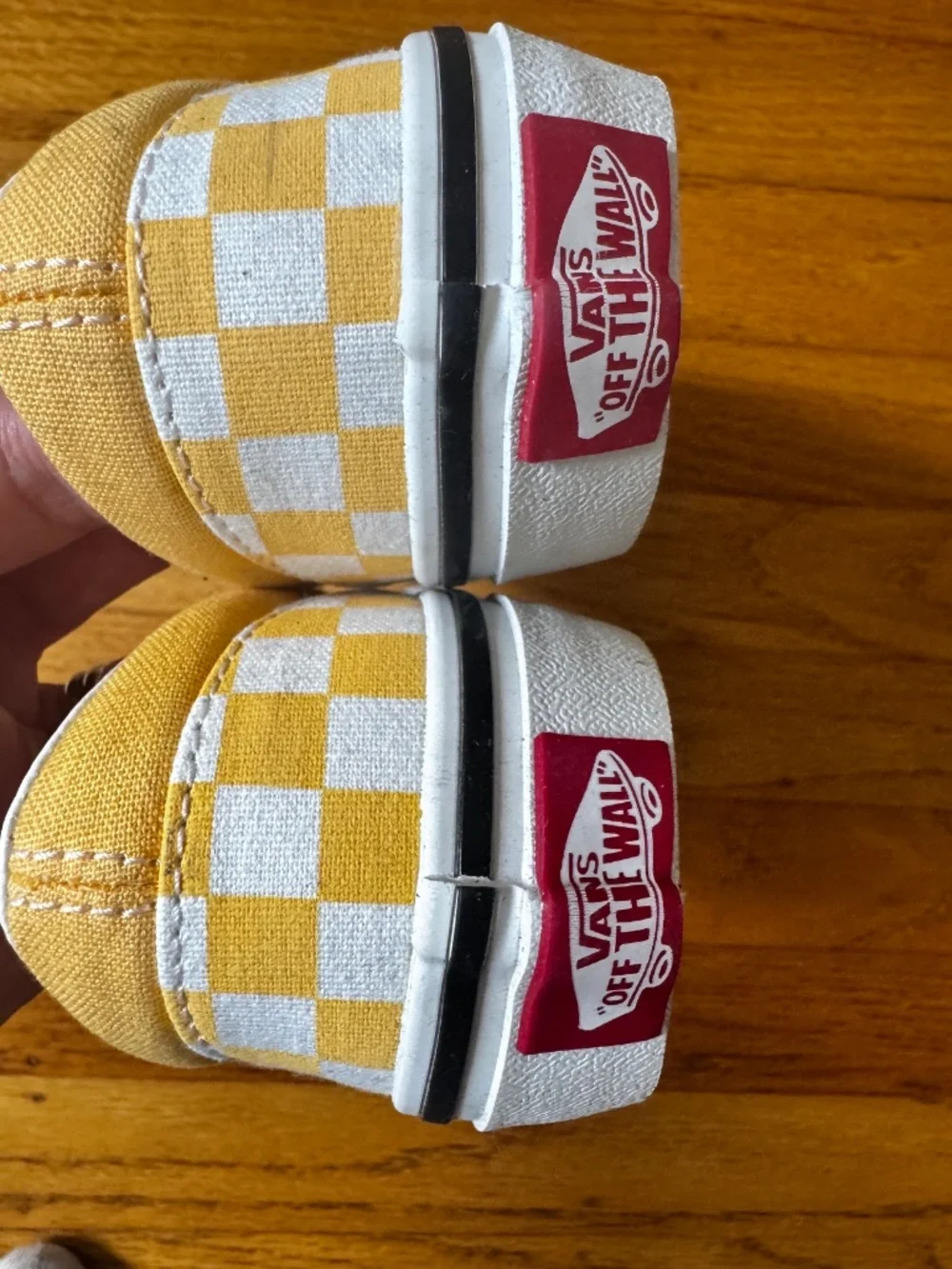 Vans Unisex-Child Classic Slip-on (Yellow)